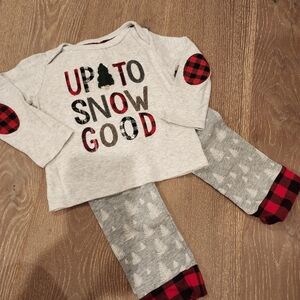 MUD PIE BABY BOY CHRISTMAS SHIRT PANTS PAJAMAS SET 9-12M